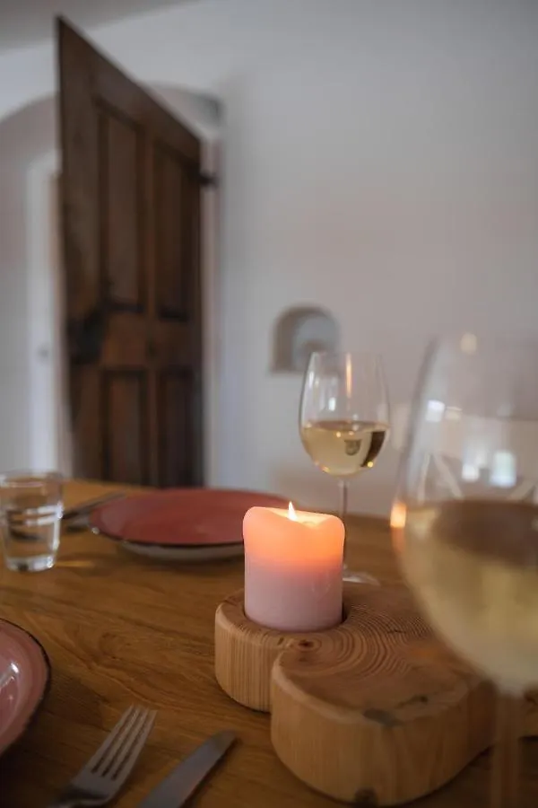 Historische Wohnung mit gehobenem Ambiente Walting 0*,  Deutschland