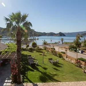 palmiye-butik-otel-orhaniye.aegeanhotels.net/